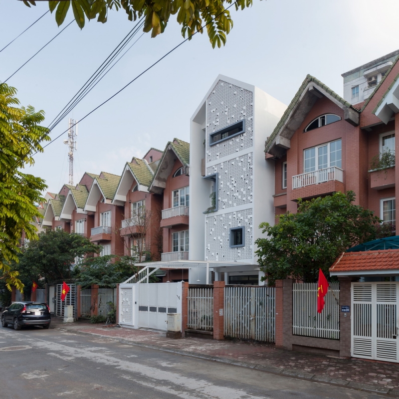 nha-ha-noi-cocoon-house-ngoi-nha-ong-xinh-nhu-mot-to-ken-giua-long-ha-noi_1dd316e903